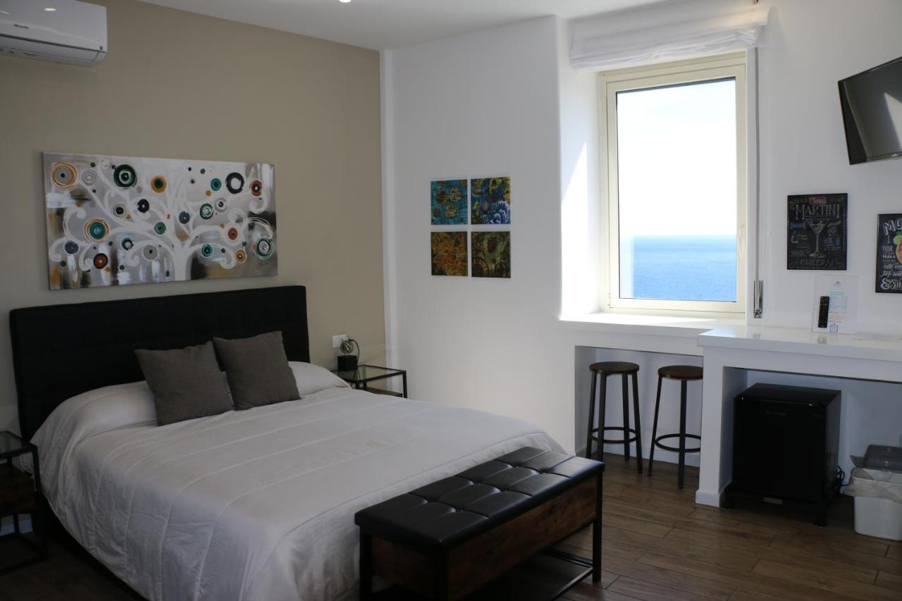 Seascape Rooms カターニア エクステリア 写真