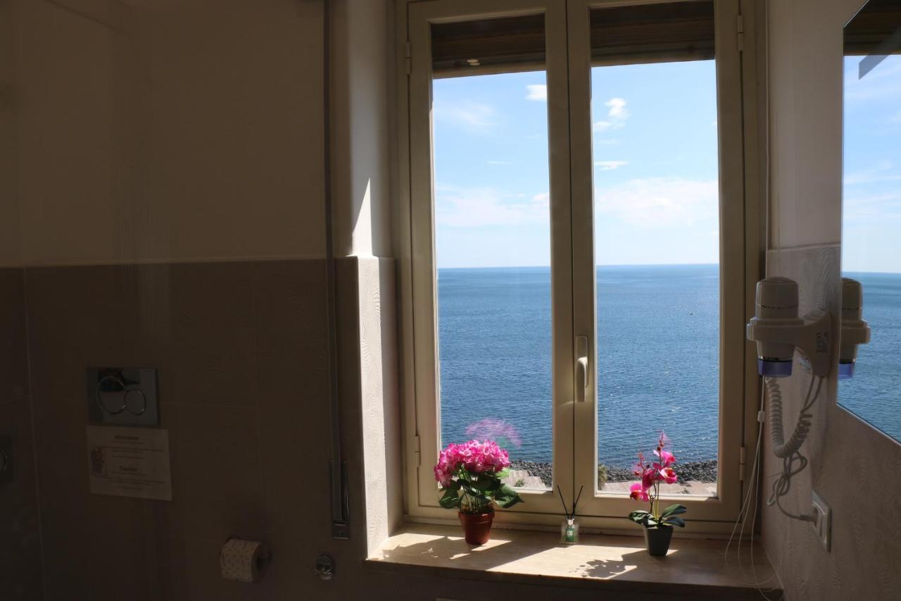 Seascape Rooms カターニア エクステリア 写真